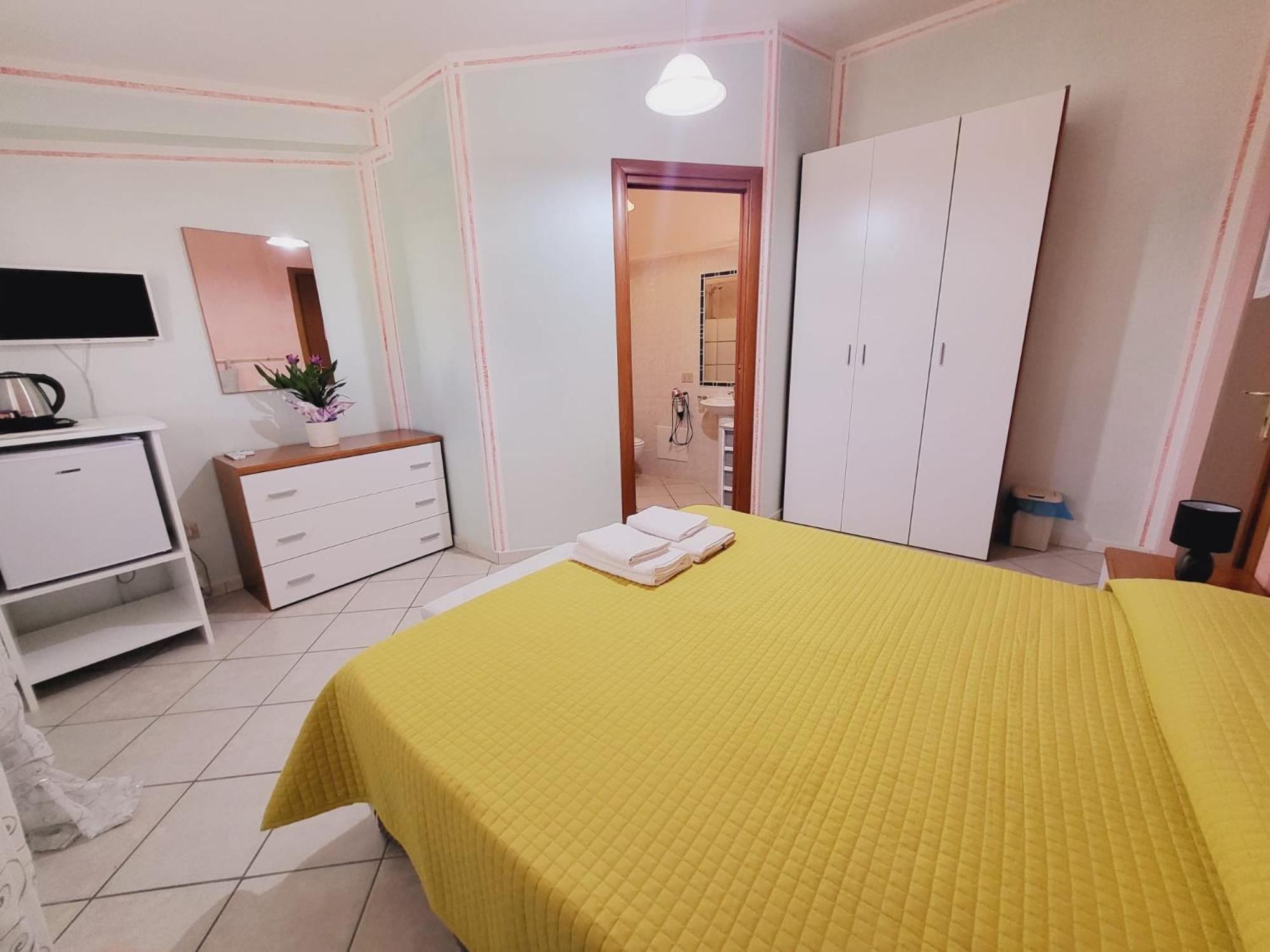 B&B Il Girasole SantʼAnna Arresi Exterior foto